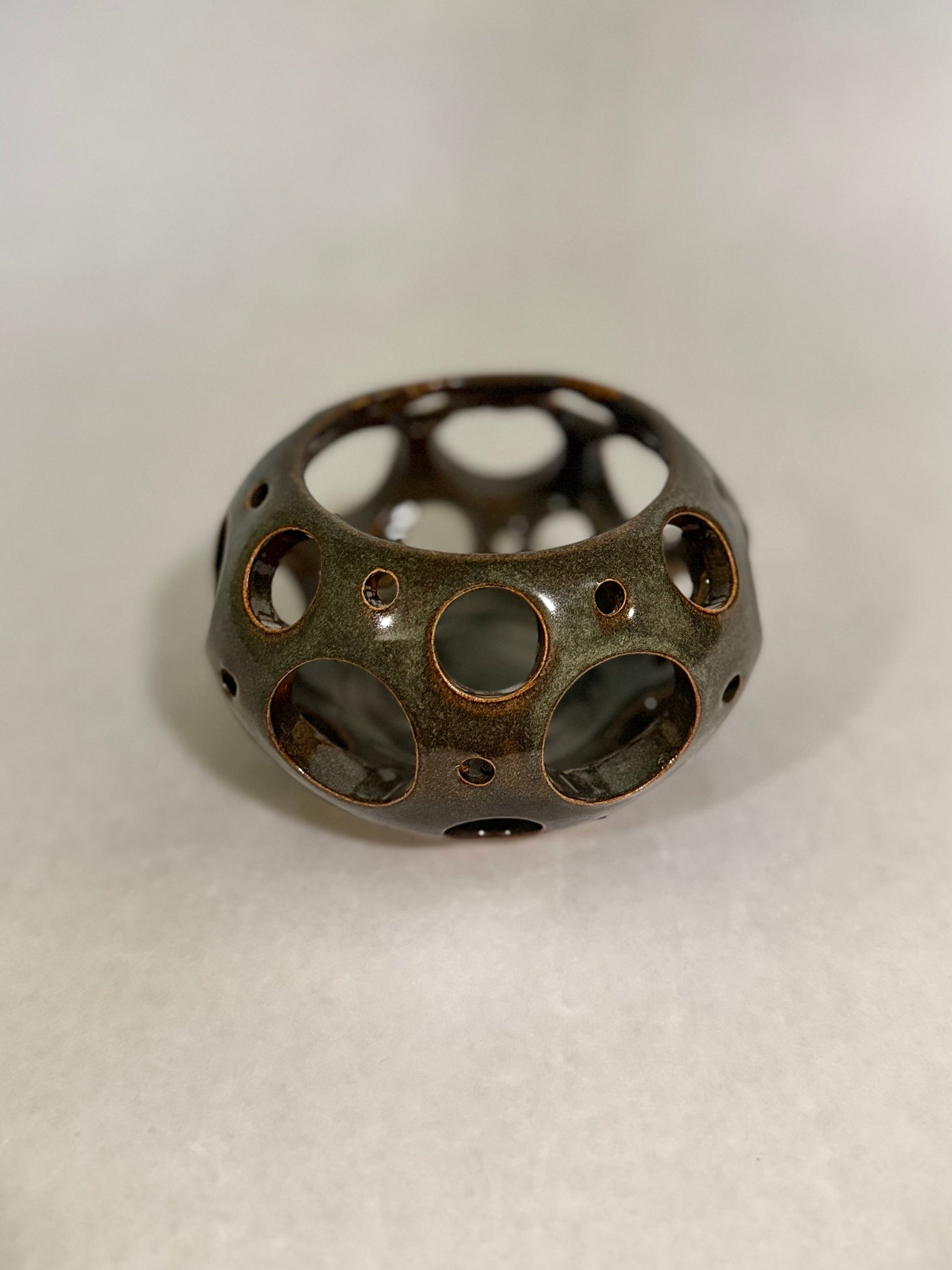 Orbit Lantern