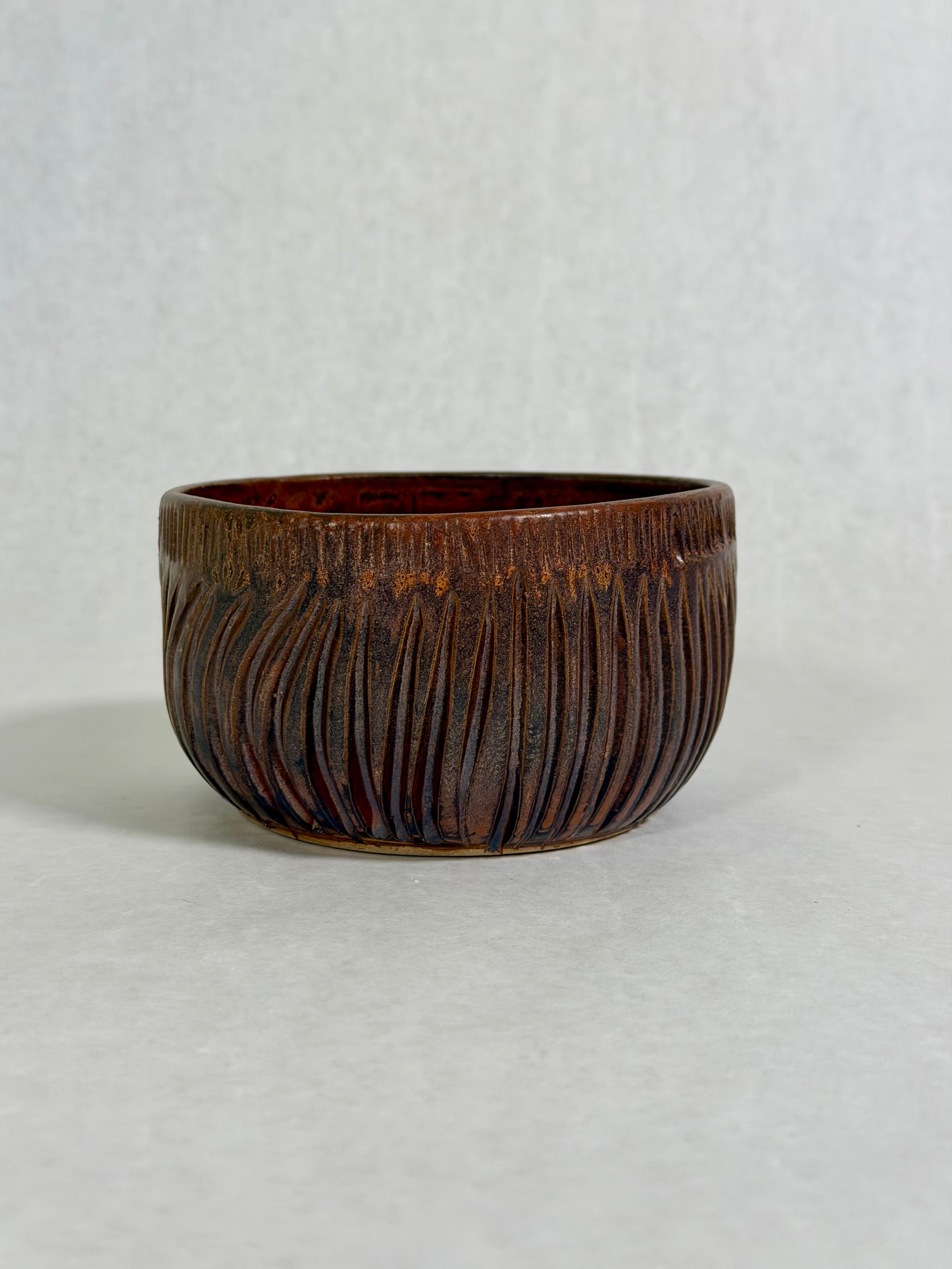 Ember Carved Bowl – Medium